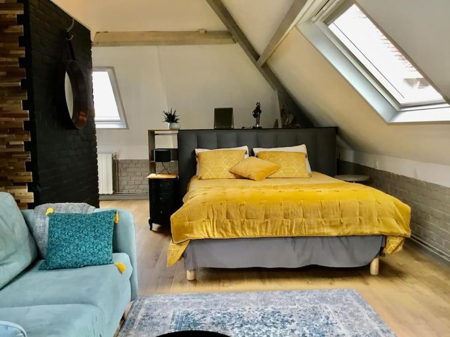 Atypique Style Loft Apartment Phalempin Exterior foto